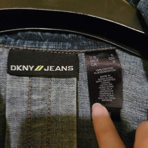 DKNY Jeans Tailored Waist Denim Jacket - Blue Denim, US/CA S - Picture 3 of 3